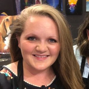 Meet your Posher, April